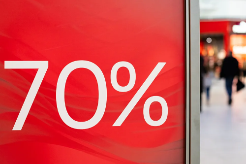 Защита периферией: как яркая вывеска «Скидка 70%» соседа делает ваши товары невидимками